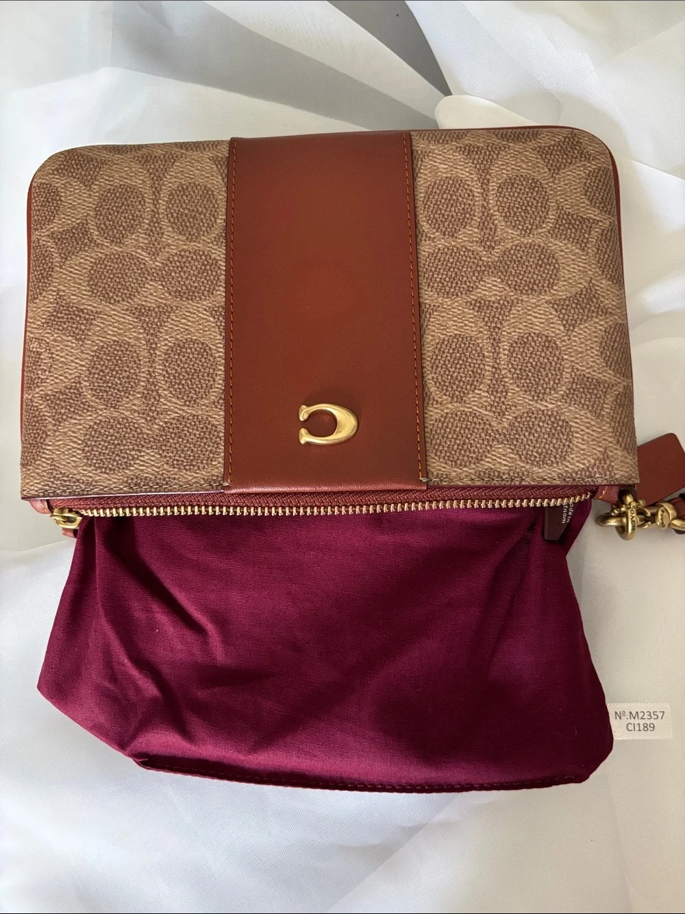 COACH Essential Wristlet